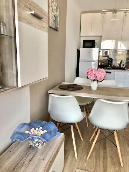 Top Sunset Beach Apartman Siofok Bagian luar foto